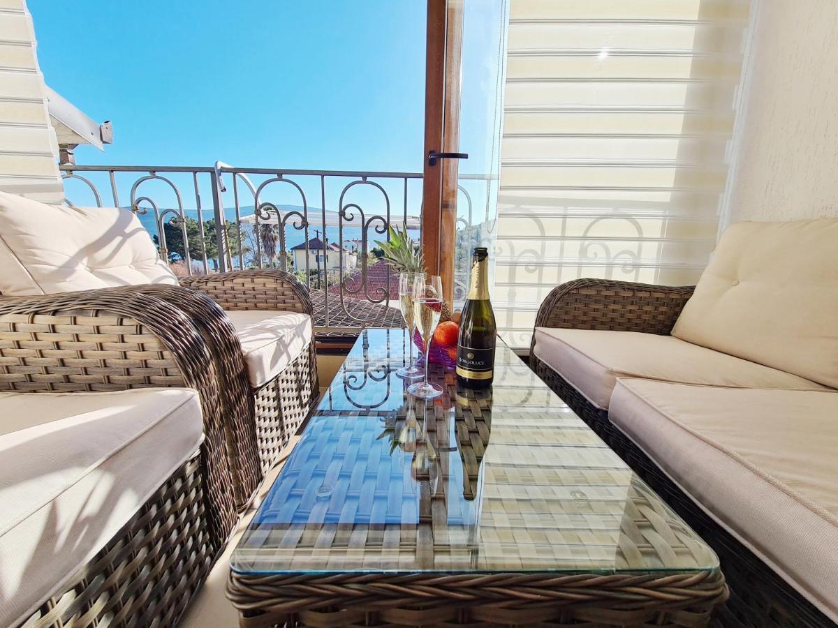 Live By The Sea, Bijela Apartment Rake Екстериор снимка
